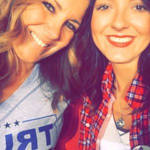 Meet your Posher, Carrie